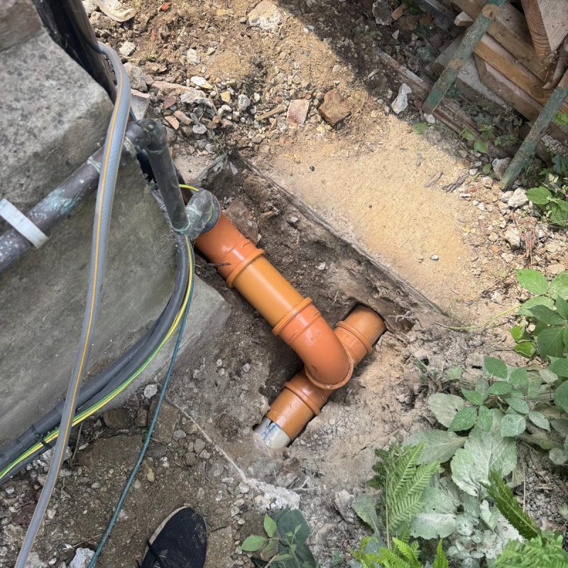 cracked pipes